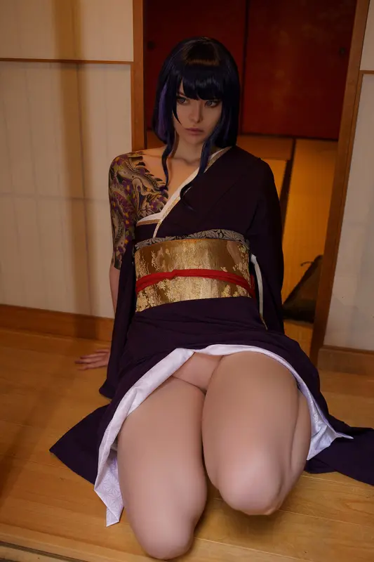 Raiden Shogun Kimono - Vinnegal